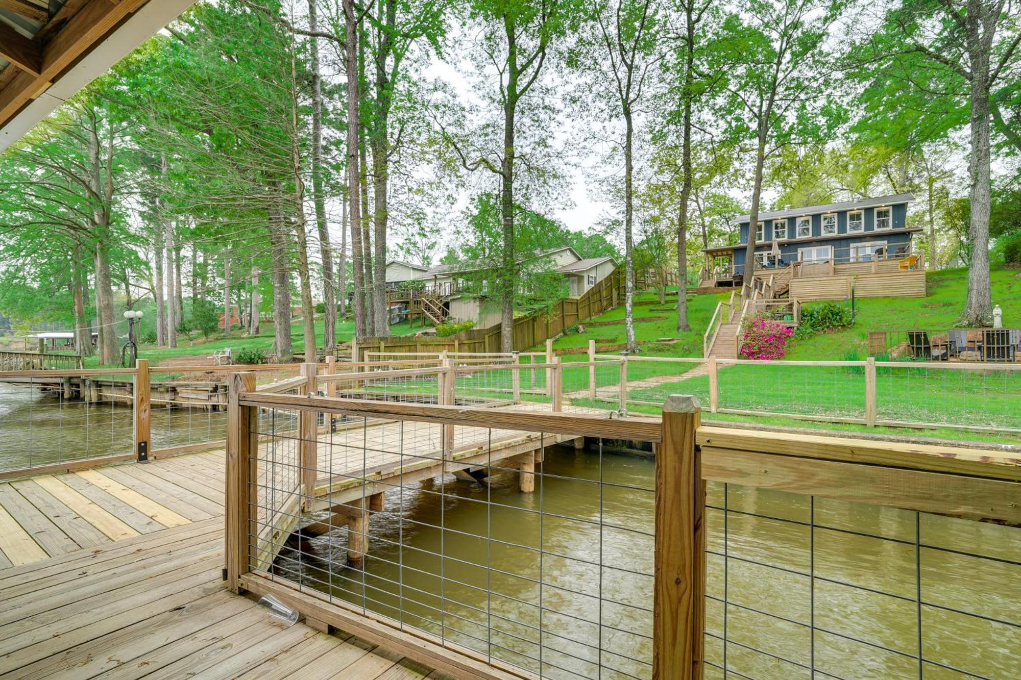 فيلا Waterfront House On Toledo Bend With Private Dock! Alliance المظهر الخارجي الصورة