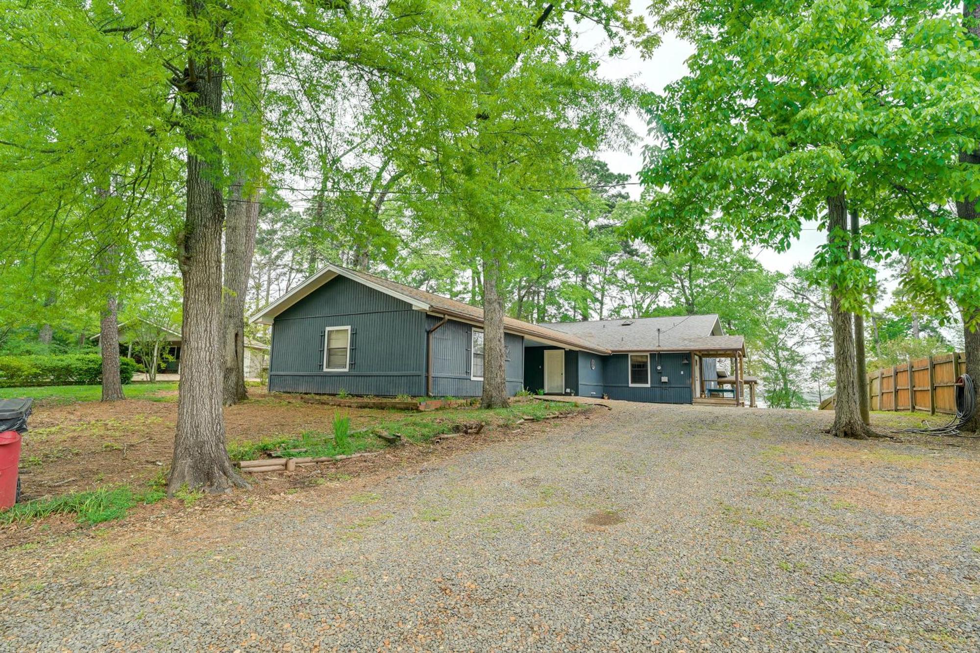 فيلا Waterfront House On Toledo Bend With Private Dock! Alliance المظهر الخارجي الصورة