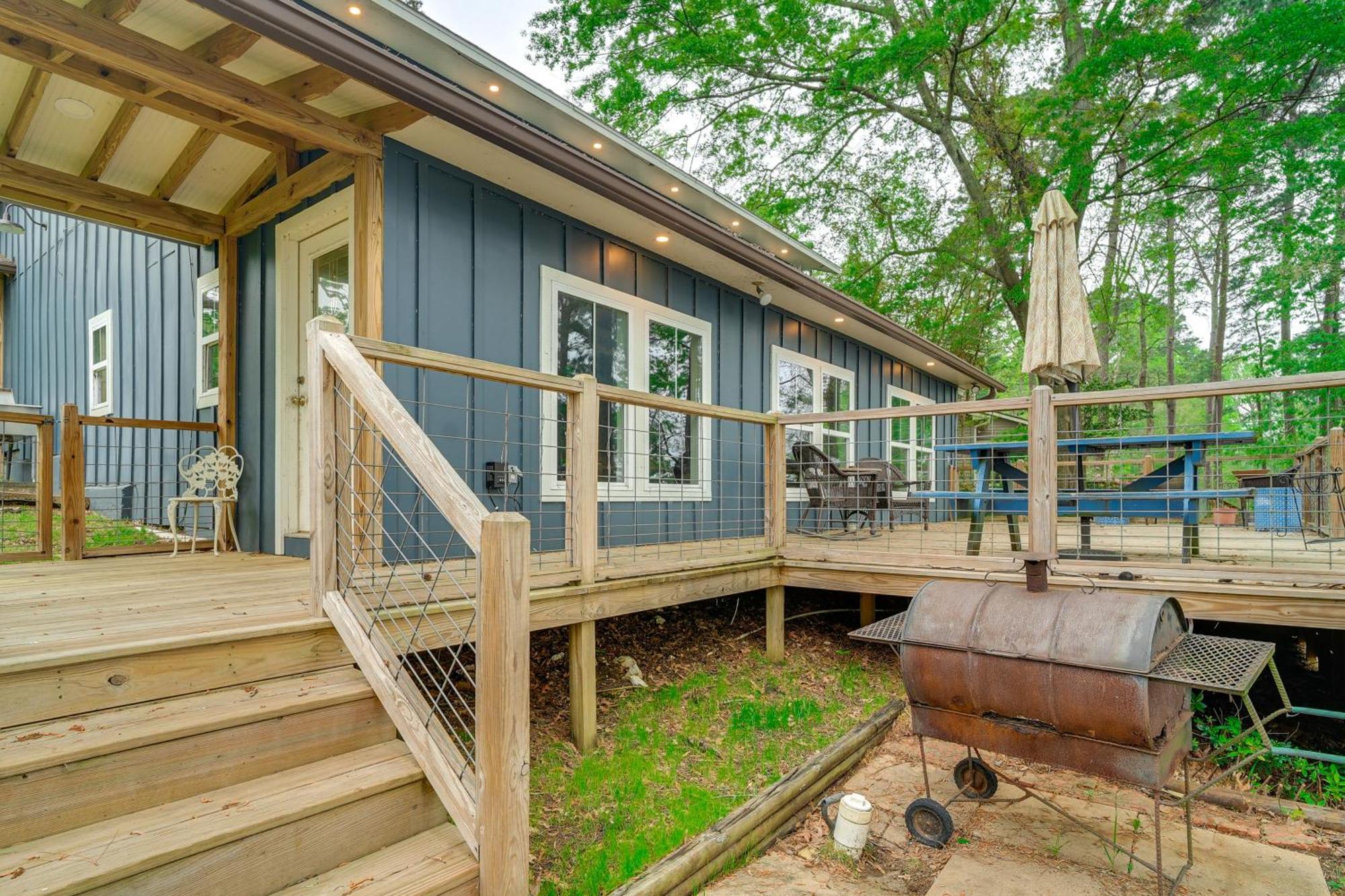 فيلا Waterfront House On Toledo Bend With Private Dock! Alliance المظهر الخارجي الصورة